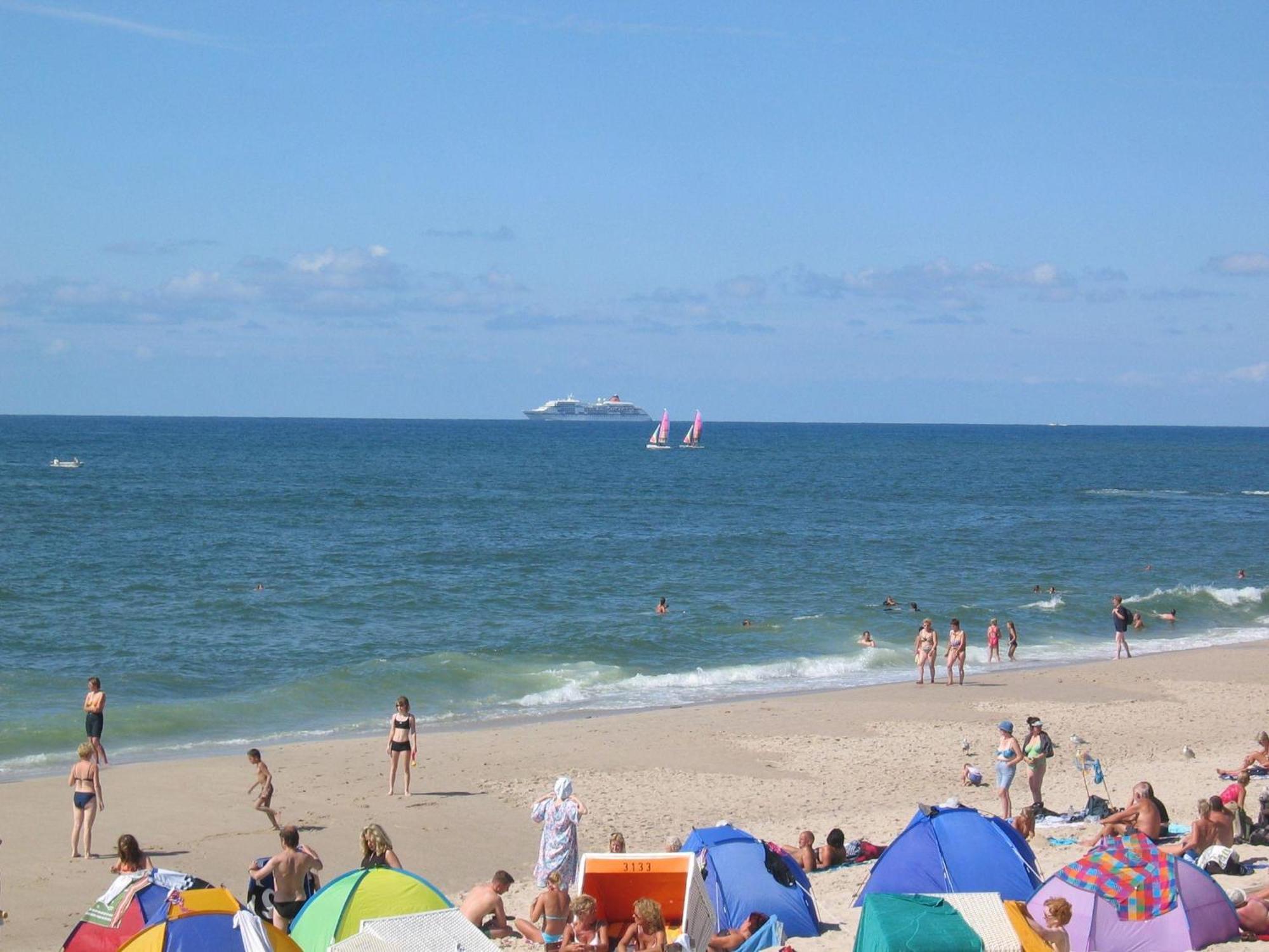 Kleine-Niedliche-Friesenwohnung Westerland Bagian luar foto